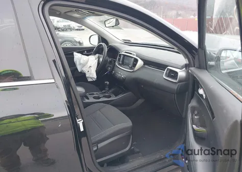 2018 Kia Sorento 2.4L Lx из США, поврежденный, VIN 5XYPGDA32JG346802